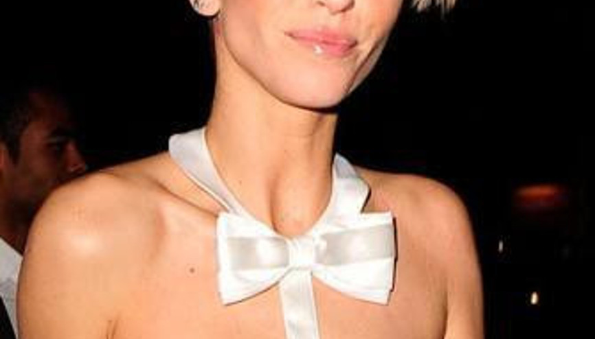 Sarışın ve güzeller