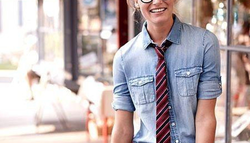 Erkek Kombinleri Kadınlara da Yakışıyor