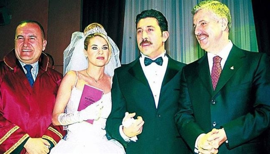 En Çok Konuşulan Boşanmalar