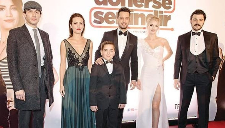 Dönerse Senindirin Galası Yapıldı