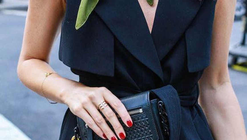 Bir Fularla 10 Farklı Kombin Nasıl Yapılır