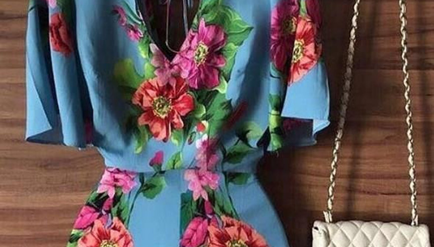 Trend Alarmı: Çiçekli Tulumlar