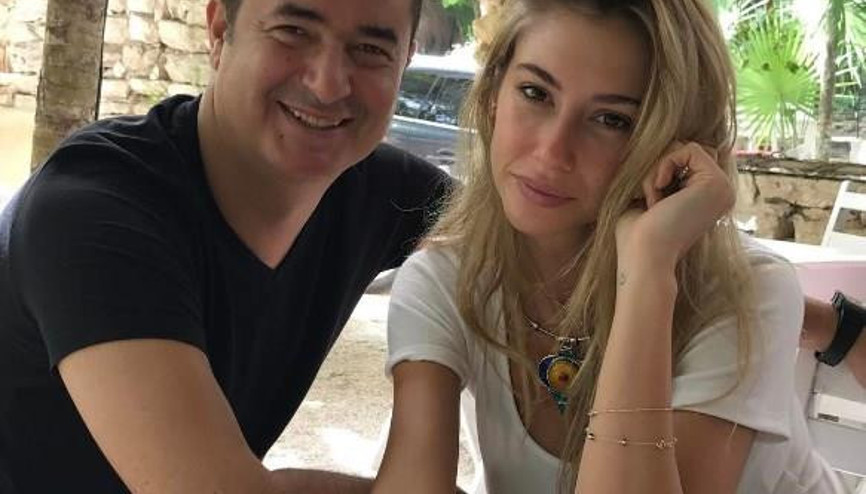 Eşleri Ve Sevgilileri Sayesinde Ünlü Oldular