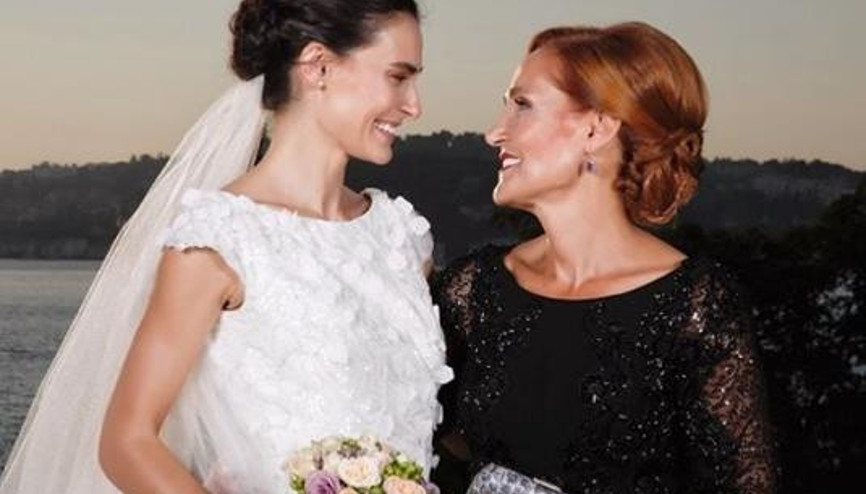 Ünlülerin Annelerinin Meslekleri