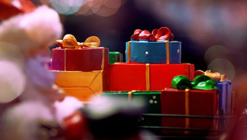 Moda Göz Kırpıyor: 20 Yılbaşı Hediye Önerisi