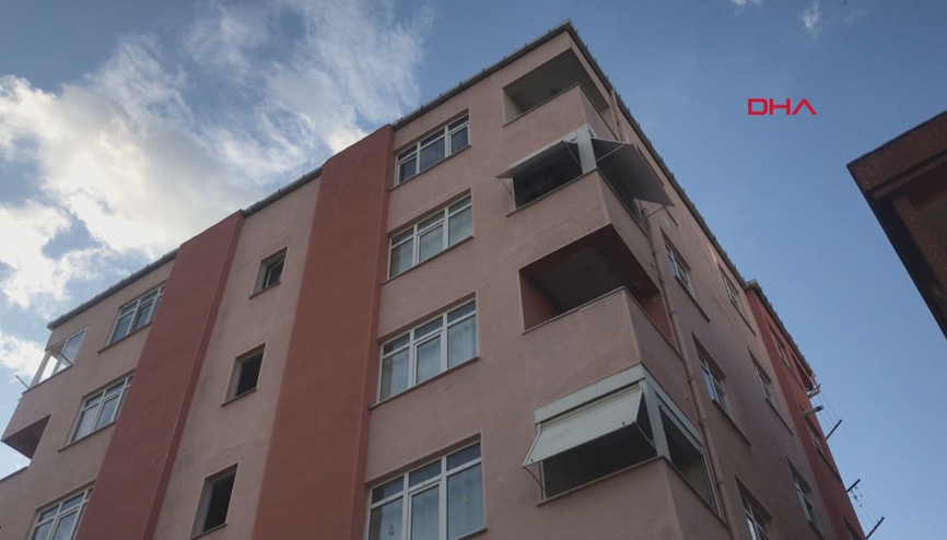 Maltepede, kolonlarında çatlaklar oluşan bina boşaltıldı