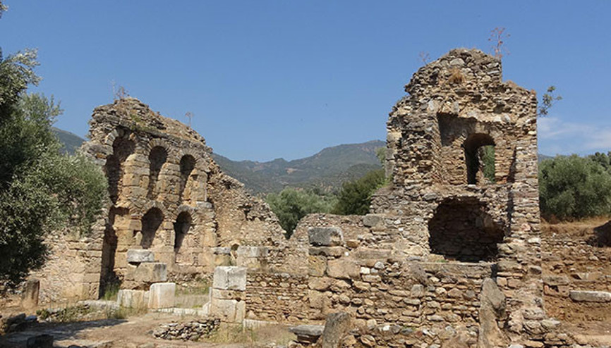 Antik kentteki Sütunlu Cadde gün yüzüne çıkıyor