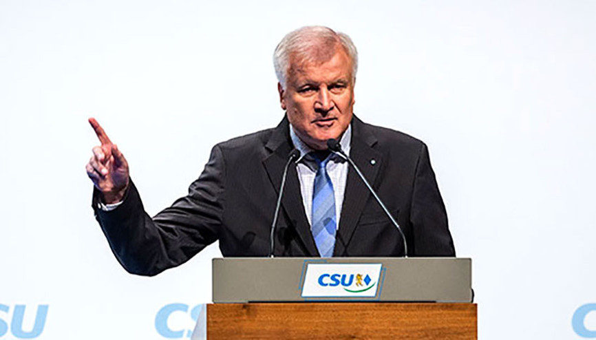 Seehofer, Türkiye ve Yunanistan’a gidiyor