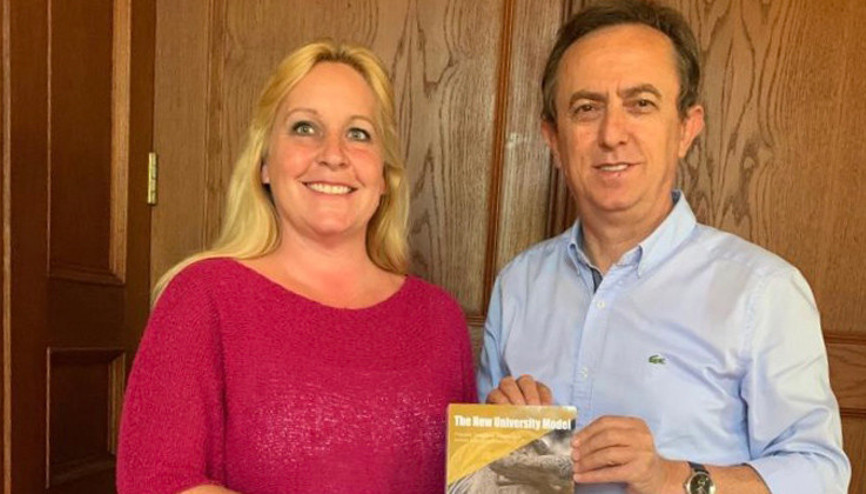 Vakıf üniversitesinin 3üncü kitabı ABD’de yayımlandı