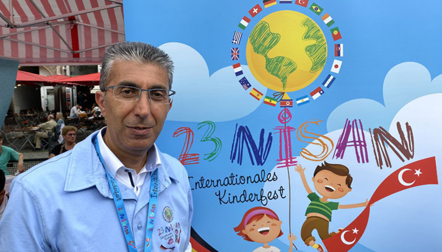 Almanya’daki ‘Dünya Çocuk Günü’ne Türk çocukları renk kattı