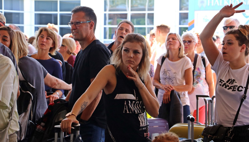 TÜROFED Başkan Yardımcısı Bülbüloğlu: Turistleri mağdur etmeden ülkelerine göndermeye çalışıyoruz