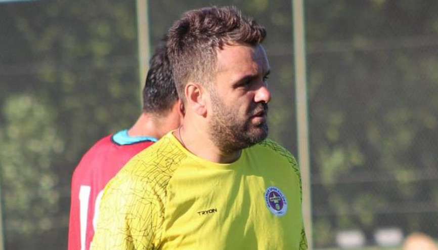 Menemensporda Ramazan Kurşunlu istifa etti