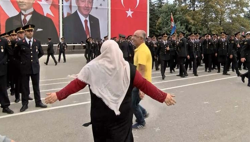 Yüzlerce asker arasında ‘Ali’sini böyle aradı