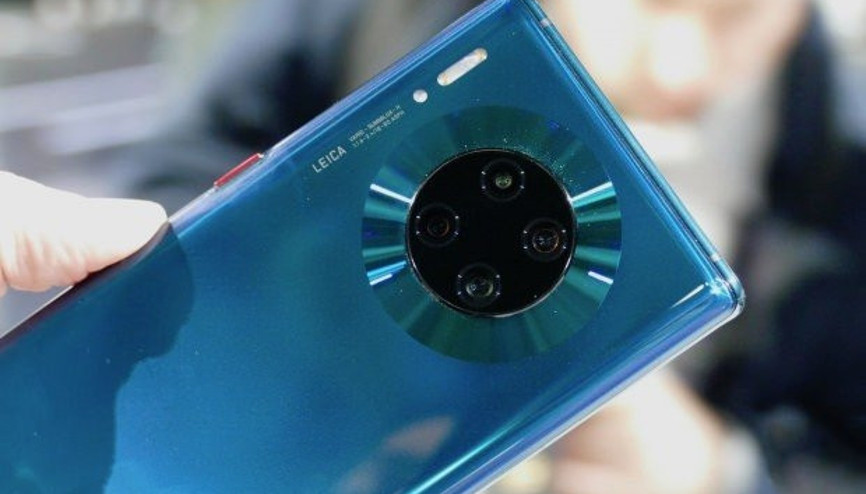 Huawei Mate 30 Türkiyeye gelmeden fiyatı düştü