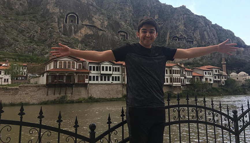 TEOG şampiyonu Mustafanın sır intiharı Babası anlattı: Gelme yetişemezsin dedi, telefonu kapattı TEOG şampiyonu Mustafanın sır intiharı Babası anlattı: Gelme yetişemezsin dedi, telefonu kapattı