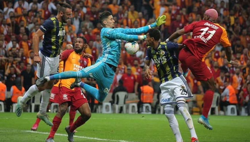 Galatasaray-Fenerbahçe derbisi sonrası transfer bombası
