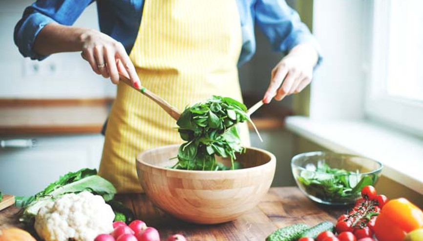 Yanlış Tüketildiğinde Zehirli Hale Gelen 7 Besin