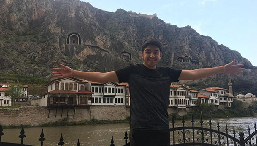 TEOG şampiyonu yaşamına son vermişti Acılı babası konuştu: Telefonu kayıp TEOG şampiyonu yaşamına son vermişti Acılı babası konuştu: Telefonu kayıp