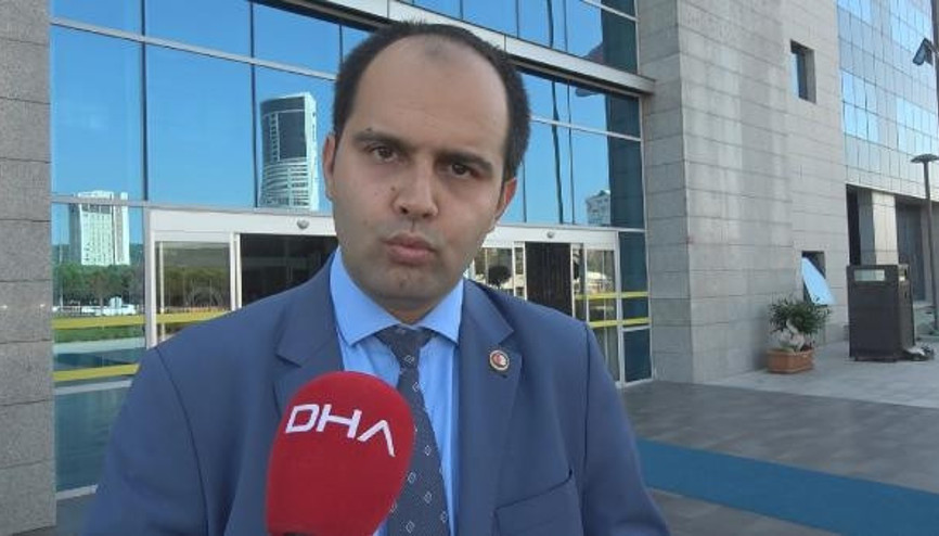 Sene ortasında ders İngilizceye çevrildi Sınıfta kalan 7 öğrenci okulu mahkemeye verdi