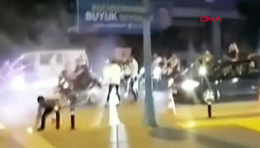 İstanbulda şoke eden görüntüler Motosiklet ve otomobillerle geldiler...