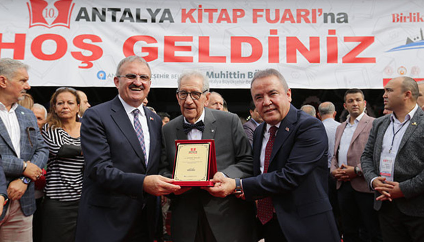 ANTALYA KİTAP FUARI KAPILARINI AÇTI