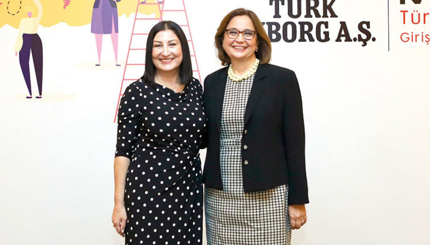 Türkiye’de kadın kadına iş veriyor