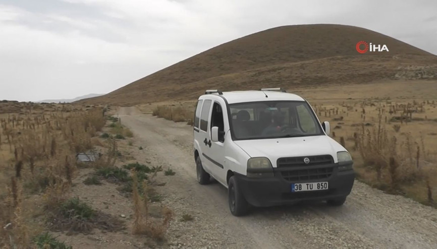 Erciyes Dağında araçlar kendiliğinden rampa yukarı çıkıyor