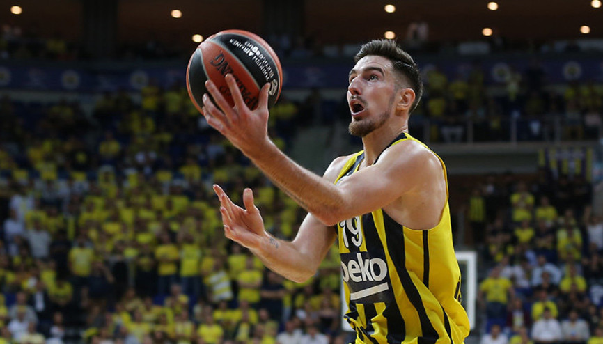Nando De Colo Fenerbahçede tarih yazdı İlk maçında...