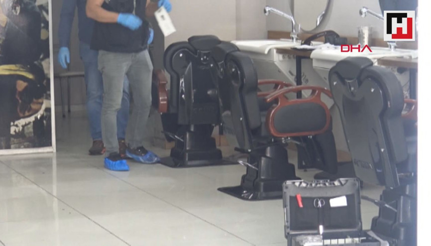 Üvey kardeşini berber koltuğunda pompalı tüfekle vurdu