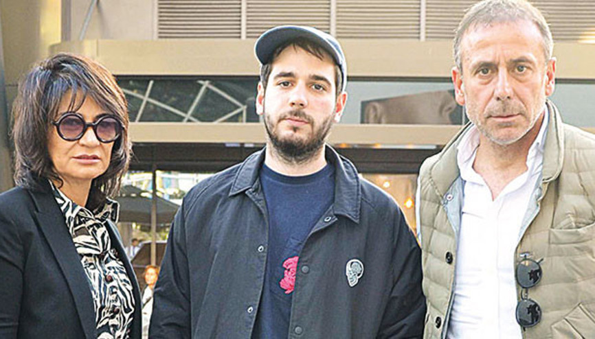 Abdullah Avcının aile yemeği