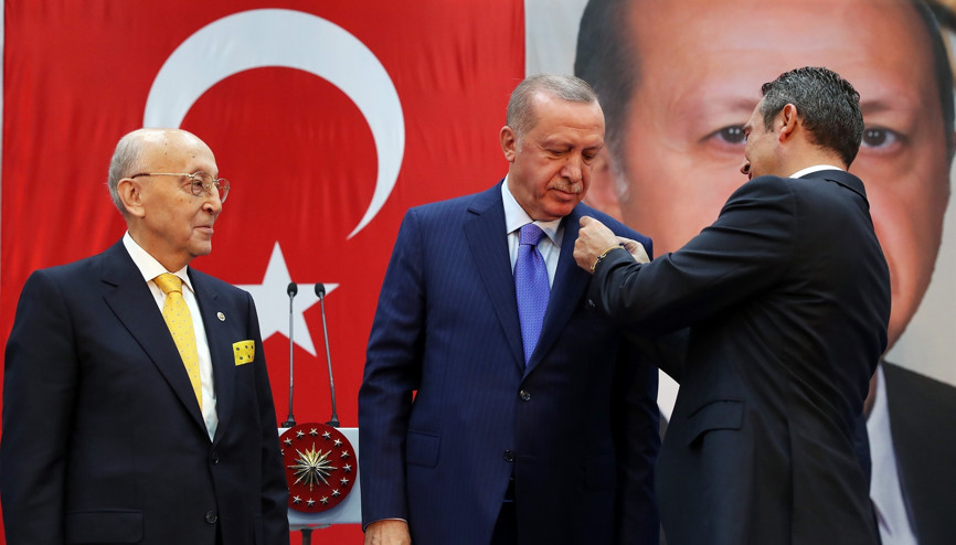 Cumhurbaşkanı Erdoğan, Fenerbahçe Divan Kurulunda konuştu
