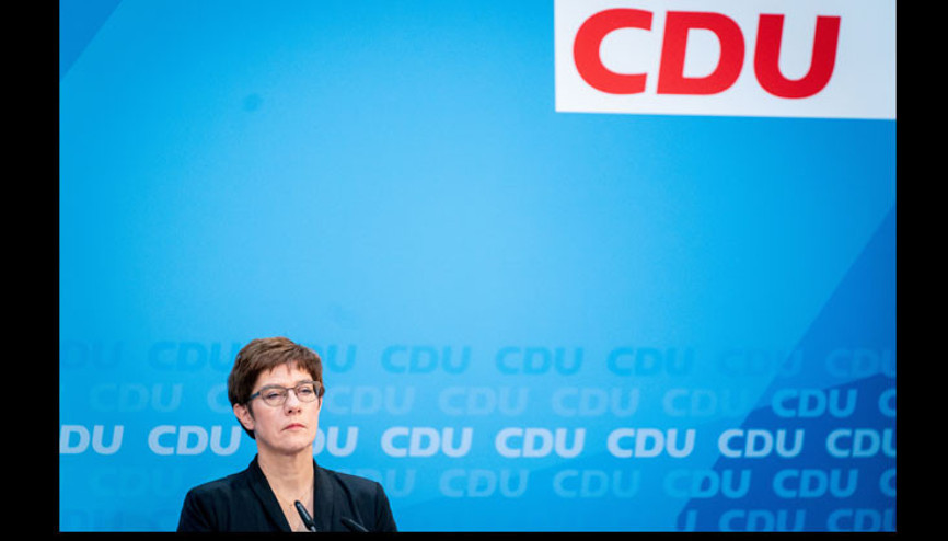 Kramp Karrenbauer yine hedefte