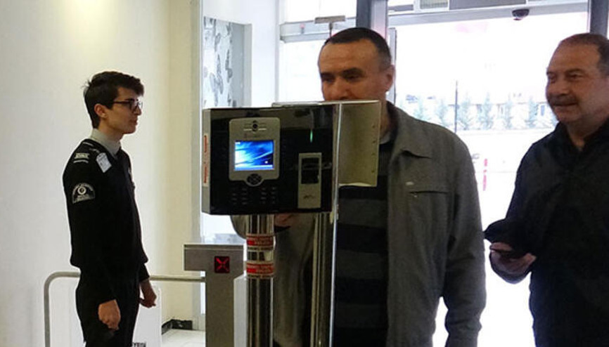 Belediye çalışanları bu sefer geç kalmadı Belediye çalışanları bu sefer geç kalmadı