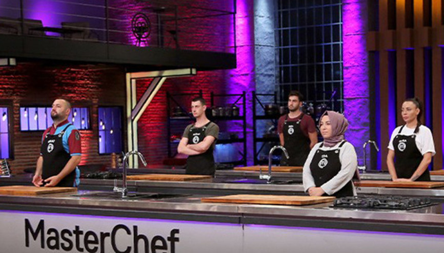 MasterChefte dün akşam elemeye kimler kaldı MasterChefte erteleme şoku