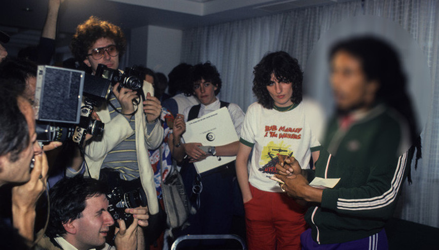 Herkes onu konuşuyordu... Vefat etti ve listenin ilk sırasına oturdu