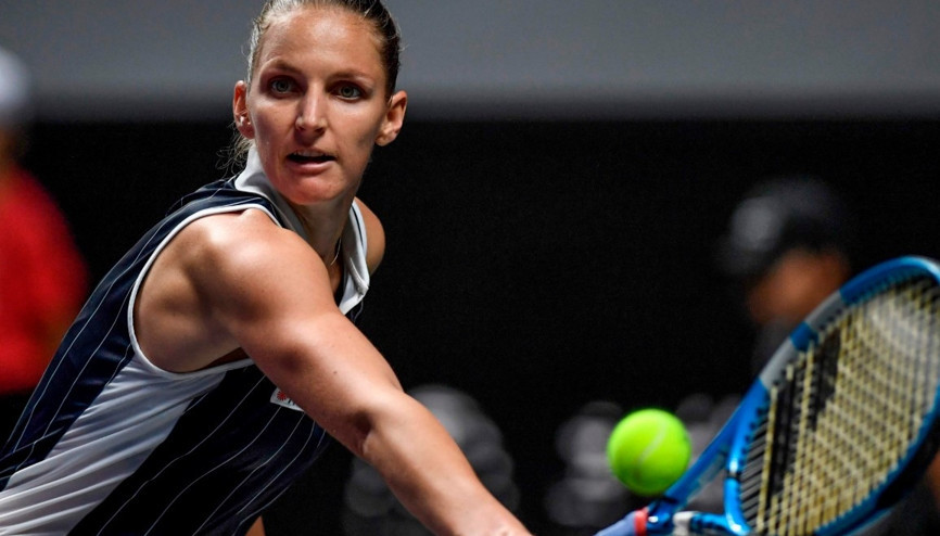Elina Svitolina ve Karolina Pliskova yarı finale çıktı