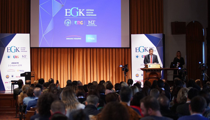 Eğitimin geleceği tartışılıyor