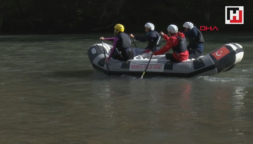 Tuncelide 4 mevsim rafting keyfi Tuncelide 4 mevsim rafting keyfi