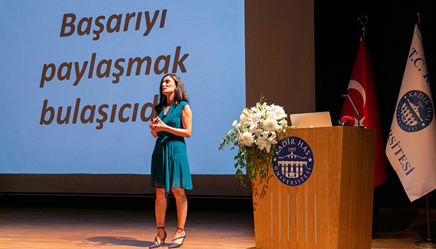 Akademik yıl Dr. Dağdeviren ile açıldı