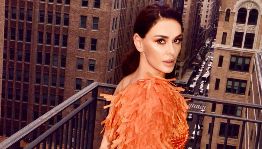Ayşe Hatun Önal Radyo Dye geliyor