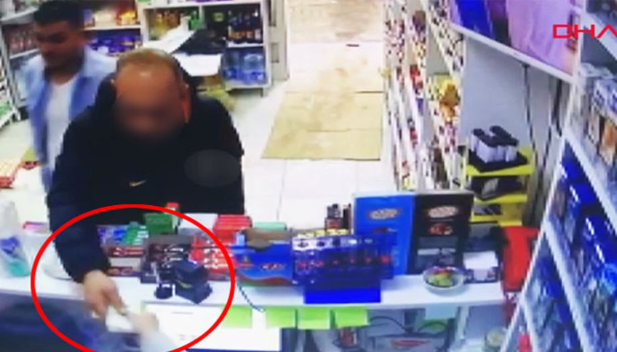 İlginç yöntem Kasiyeri şaşırttı, iki defa para üstü aldı