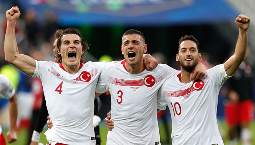 Merih Demiral tüm takımı geride bıraktı
