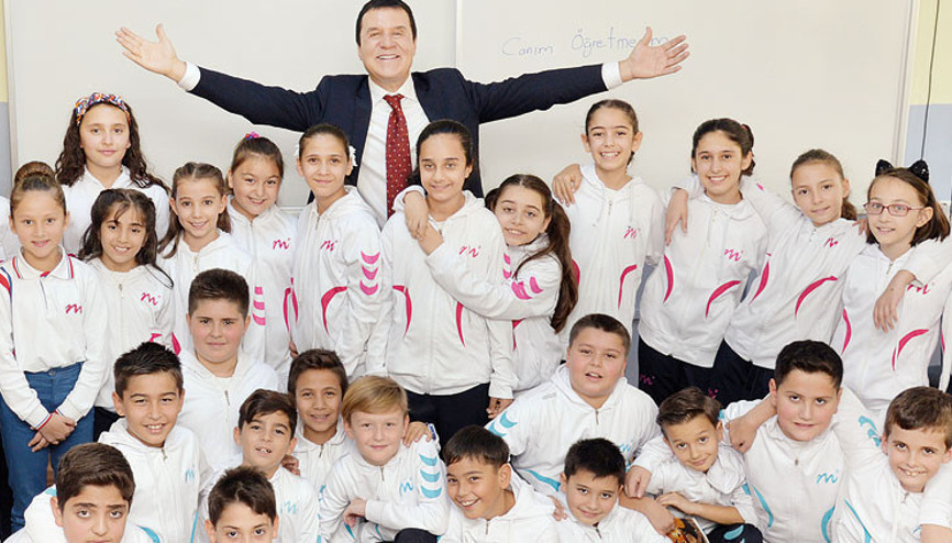 Mithat Körler Öğretmenler Günü için şarkı yaptı