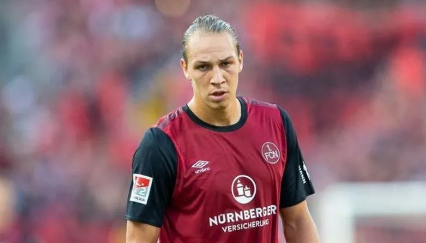 Fenerbahçede kiralıklar sınıfta kaldı