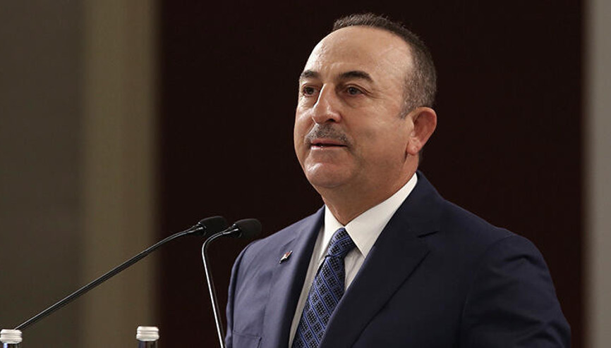 Bakan Çavuşoğlundan yurt dışında yaşayan Türk vatandaşlarına ehliyet müjdesi