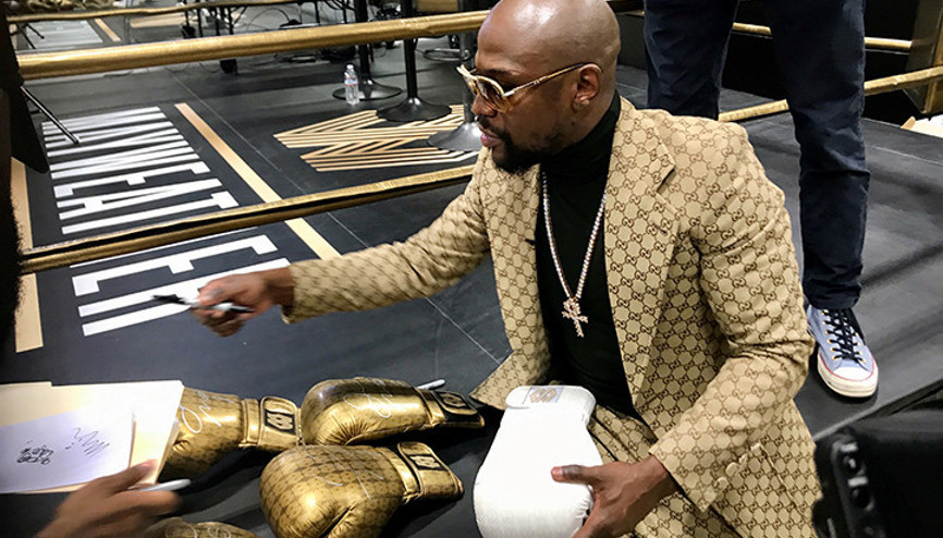 Floyd Mayweather boksa geri dönüyor Heyecanlandıran açıklama...