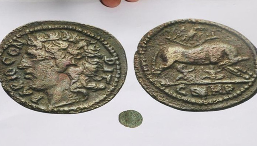 Parion Antik Kentinde 1800 yıllık Paris resimli sikke bulundu