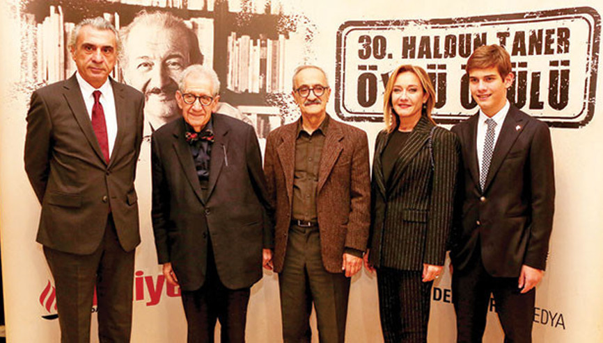 ‘Bir Kırık Segâh’ın ödül gecesi