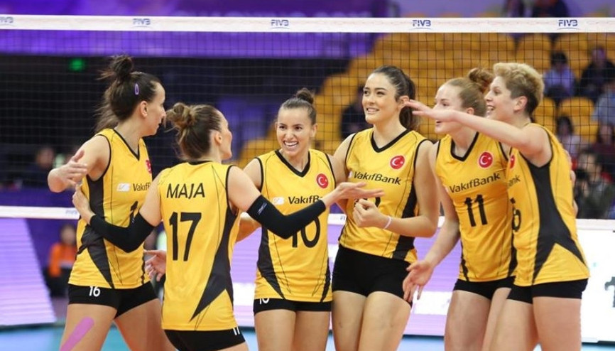 VakıfBank yarı finale yükseldi