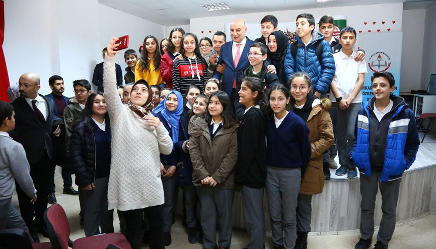 Öğrencilere kütüphane sözü